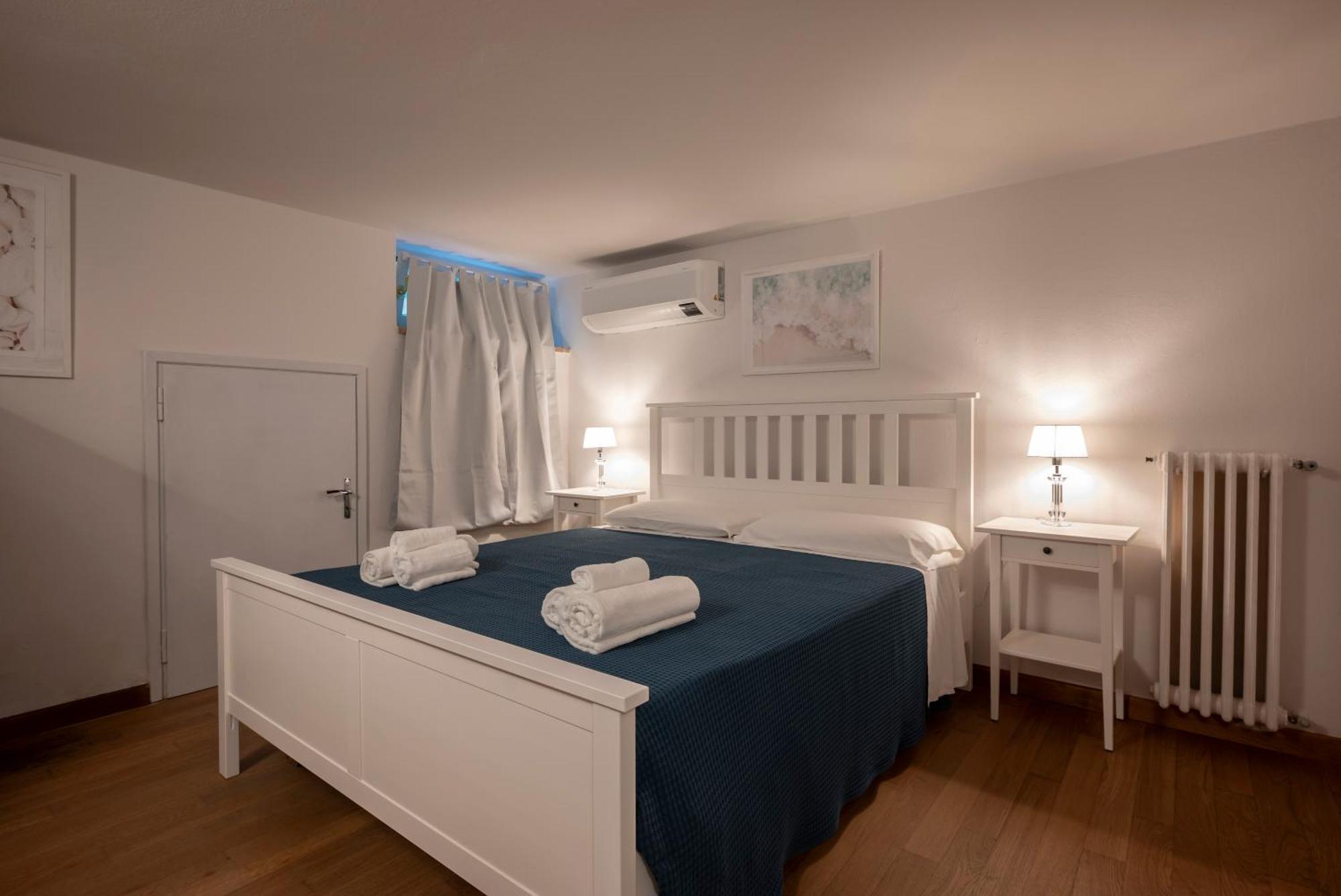 Villa Con Giardino Vista Mare 카스틸리오네 델라 페스카이아 외부 사진