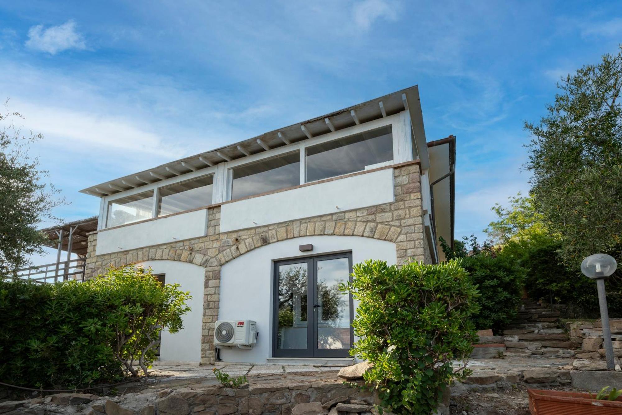 Villa Con Giardino Vista Mare 카스틸리오네 델라 페스카이아 외부 사진