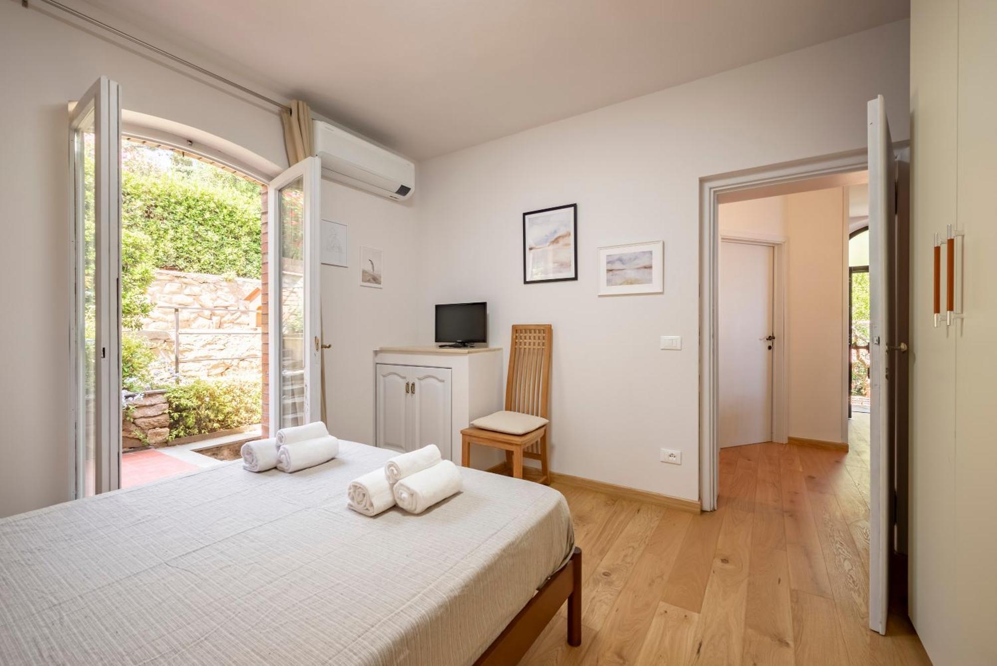 Villa Con Giardino Vista Mare 카스틸리오네 델라 페스카이아 외부 사진